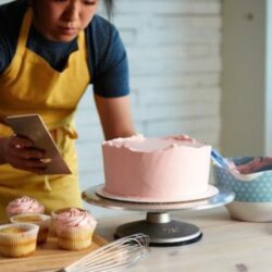 Cake business start azmanov veena