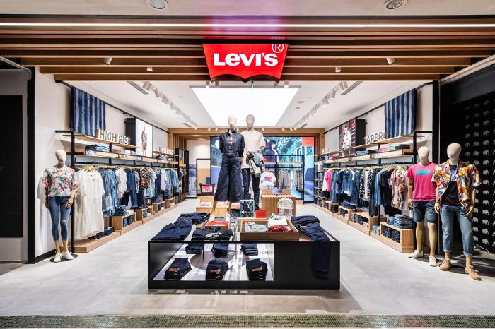 Levi flagship store delhi airport retail toronto levis expands canada footprint global line men newest strauss canadian room