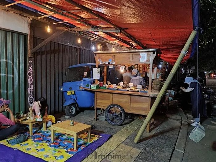 Angkringan blankon desain gerobak bisnis dalam usaha lembang memulai