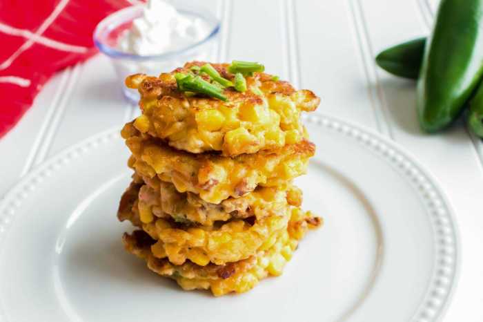 Pembuatan kue dengan bahan pokok jagung dalam bentuk menir artinya